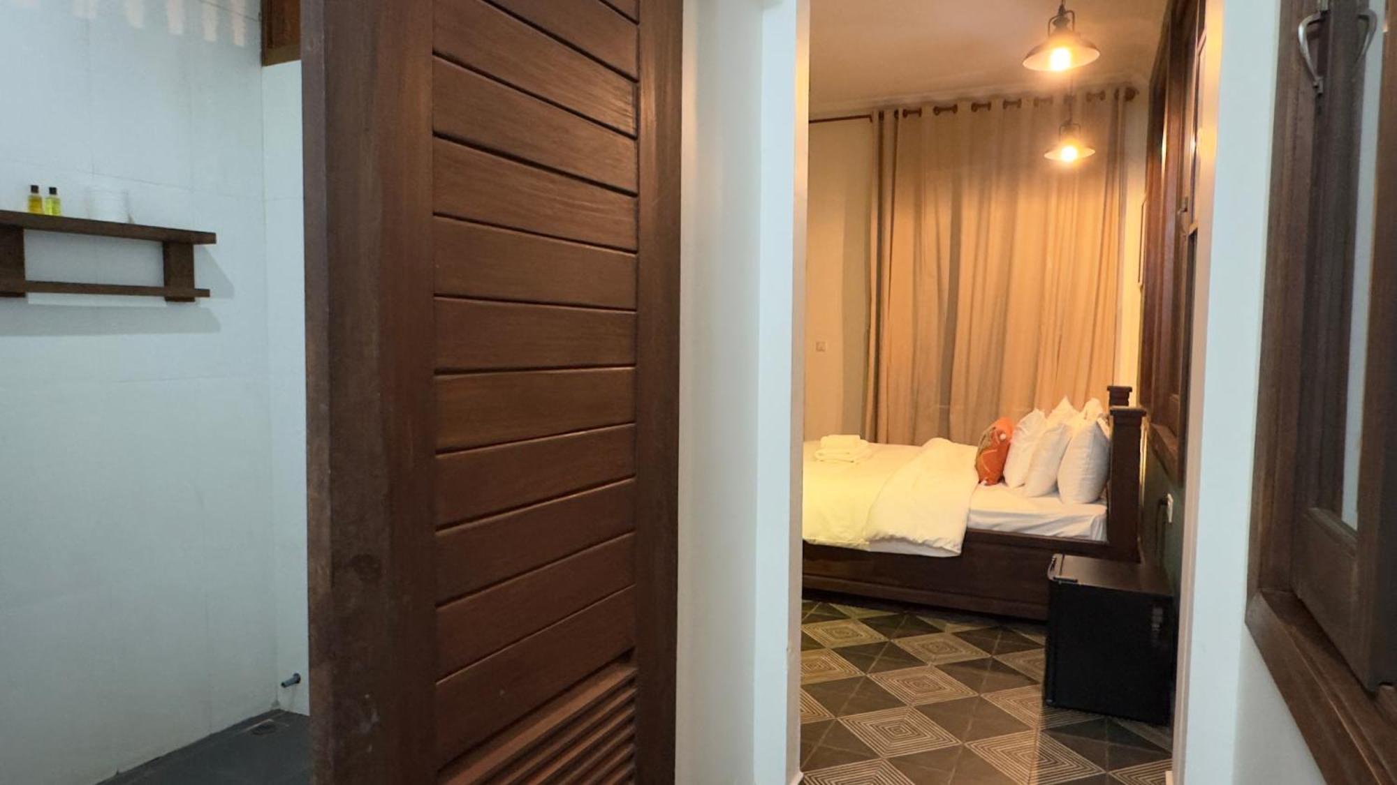 The J Break Boutique Hotel Kampot Exterior foto